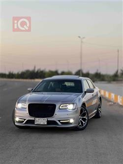 كرايسلر 300